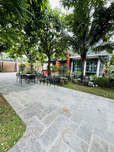 CHO THUÊ VILLA SÂN VƯỜN ĐẸP VIEW SÔNG 1650M2 ĐẦY ĐỦ TIỆN NGHI GIẢI TRÍ