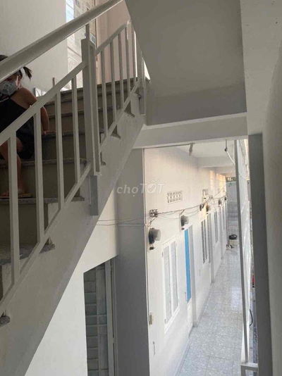 cần tiền bán nhà sẵn doanh thu vận hành