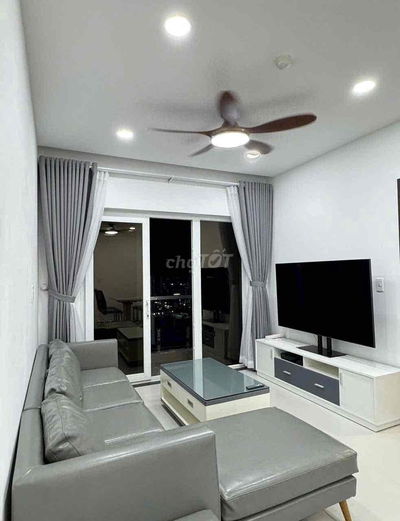 Cần bán căn hộ cao cấp CARILLON 7 Tân Phú. Sổ hồng lâu dài.