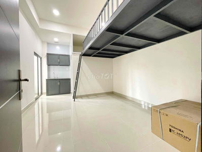 Cho Thuê Phòng Duplex Ngay Trung Tâm Quận 10, Ban Công, Máy Giặt Riêng