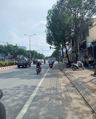 ĐẤT NGỘP VỊ TRÍ ĐẸP 5X25M SÁT MẶT TIỀN NGUYỄN CHÍ THANH, TÂN AN, TDM