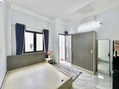 Khai Trương Studio Ban Công - Cửa Sổ Cạnh Văn Lang