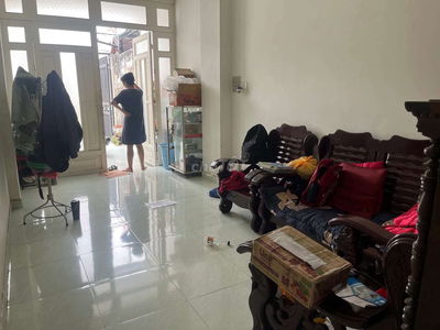 Bán nhà Mặt tiền Tân Thới Hiệp vừa ở vừa có 3 phòng trọ sau