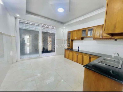 Cho Thuê Nhà 1 Trệt 3 Lầu 6PN 4x20m KDC Nam Long Phú Thuận