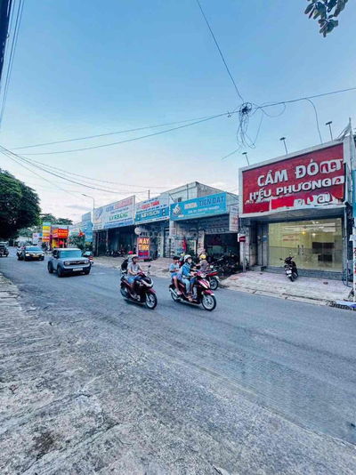 Chính chủ tôi cần bán căn nhà mặt tiền đường Nguyễn Phúc Chu