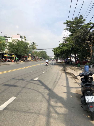 CHÍNH CHỦ  bán gấp KS MINI, 13P,  thu nhập 70 triệu mỗi tháng. 22 tỷ