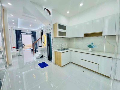 NHÀ MỚI 3PN Phạm Văn Bạch - P15 - Tân Bình - Giáp Gò Vấp