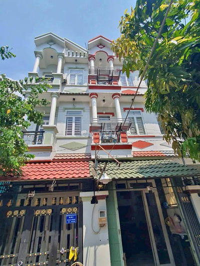 Nhà đẹp hiện đại Phan Văn Trị, Bình Thạnh xây 5 tầng. Hẻm oto,sổ sẵn