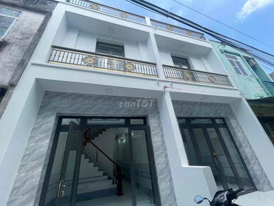 Nhà 2 Lầu Mới Xây Ngay Cây Xăng Tân Kim, 3PN 3WC Sổ Hồng Riêng Còn Bớt