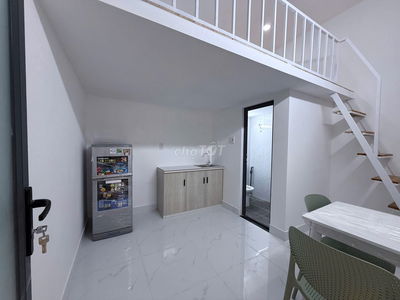 MỚI XÂY - FULL NỘI THẤT - KẾ BÊN ĐH CỒN THƯƠNG - KHÔNG CHUNG CHỦ