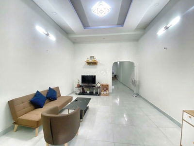 Cho thuê nhà, kho, chính chủ nguyên căn 120m2, 529/40 Nguyễn Bình