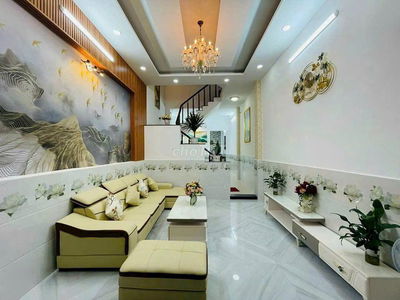 Cho thuê nhà nguyên căn Quang Trung - 4 PN, 3WC.