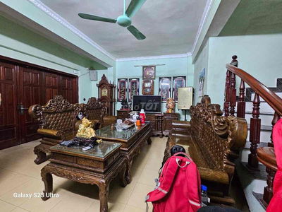 👉 60m 👉 4 tầng 👉 5.2mt 👉 Giá : 25tỷ có tl   LÕI ĐỐNG ĐA MẶT NGÕ KINH D