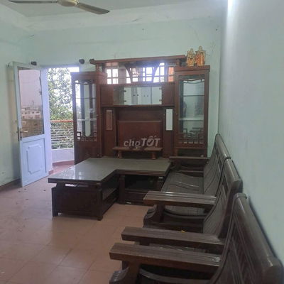 Cần bán căn chung cư Ba Tơ Q8 - 2PN, 2WC. DT: 84m2 đã có sổ