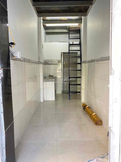 Nhà cho thuê ngay trung tâm Bình Thạnh - Cầu Bông