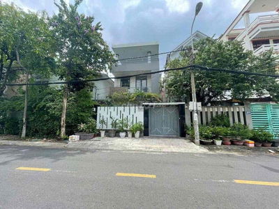 Cho thuê biệt thự MT đường Số 5, DT 8 x 20m, 3 tấm, giá 40 triệu/tháng