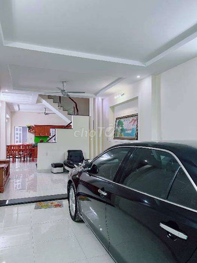 BÁN NHÀ 3 TẦNG MẶT TIỀN ĐƯỜNG NGUYỄN DUY TRINH GIÁP Q2