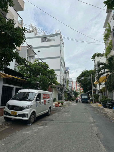 HẺM XE HƠI 15M - NGAY ĐẦM SEN - 4x20M - NHỈNH 6TỶ - XÂY MỚI 7 TẦNG