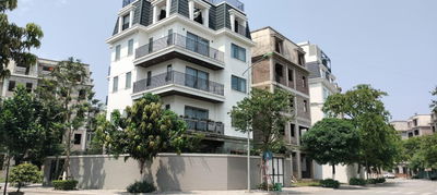 Bán gấp Biệt Thự Song Lập khu đô thị LIDECO Hoài Đức 179m2, đường rộng thông thoáng giá 21.5 tỷ.