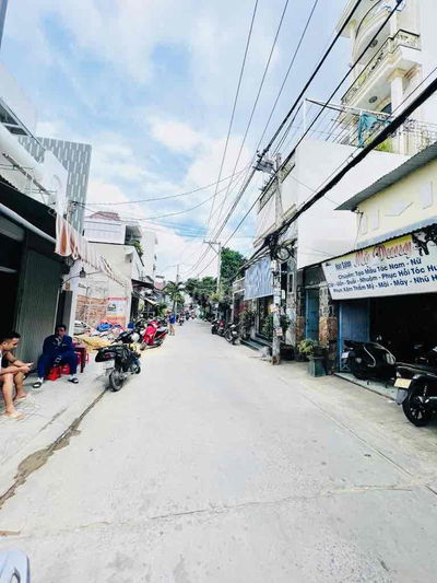 BÁN NHÀ BHH BÌNH TÂN-  ĐỐI DIỆN AEON TÂN PHÚ- ĐƯỜNG 6M- 122M2- CHỈ 6,9