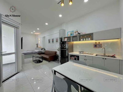 CHDV full nội thất ban công, cửa sổ cực thoáng ngay Etown Tân Bình