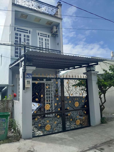 Nhà 2 tầng sạch đẹp ở ngay,hẻm ôtô thông Đ.Trung Mỹ Tân Xuân