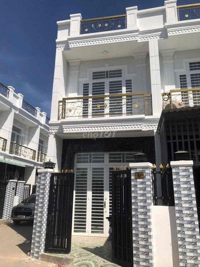 BÁN LỖ NHÀ GÓC 2 MẶT TIỀN NHÀ LIỀN KỀ HƯỚNG NAM