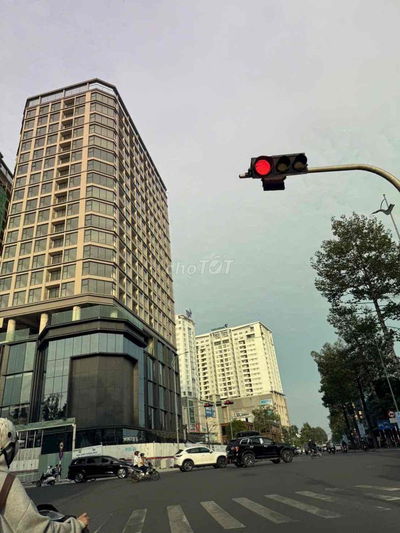 Hạ giá bán nhanh nhà 1 trệt 3 lầu mặt tiền Võ Thị Sáu => 19,8 tỉ