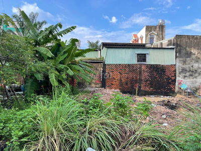 Đất 7,3x13 đường nhựa 7m xây dựng tự do