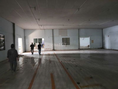 Kho xưởng LỚN cho thuê giá TỐT đường Phạm Văn Chiêu