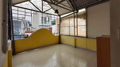 CHO THUÊ NHÀ MỚI HXH VÕ VĂN TẦN P5 QUẬN 3 52m2 4 TẦNG 28tr/th.