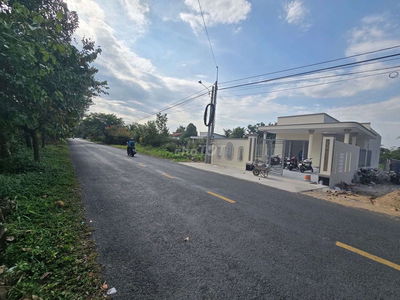 620M NHÀ ĐẤT MẶT TIỀN HL173 SÁT BÊN CHỢ HỮU ĐỊNH CÓ 100M TC QH ĐẤT Ở