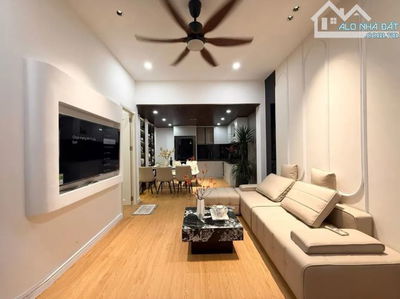 Nhà đẹp kiệt Mai Lão Bạng - Hải Châu - Đà Nẵng DT: 50.3m2 - MT: 7.1m, gần chợ Đống Đa