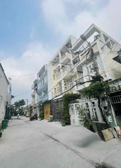 SÓT 1 CĂN 65m2 ngay BX Miền Tây Hẻm 8m chỉ có 5,X tỷ