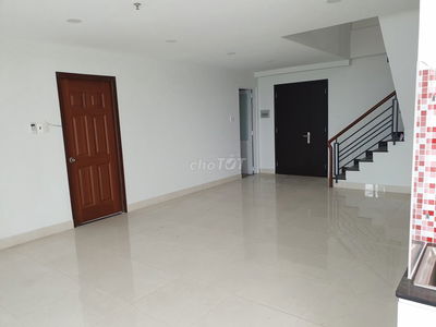 Cho thuê căn hộ Penthouse Bảy Hiền Tower