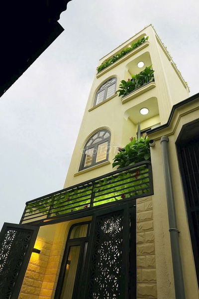 Nhà đẹp đón tết đường Phạm Văn Chiêu, P.14, GV. 4 lầu hơn 5 tỷ