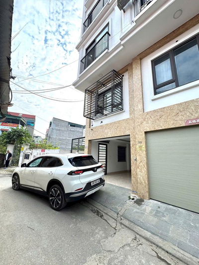 HIẾM – Nhà 5.5 Tầng Bát Khối Gara Ô Tô Ngõ Thông Xe 16 Chỗ - Nhỉnh 8B