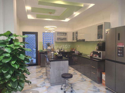 BÁN NHÀ LÊ VĂN QUỚI - 4,5M X 24M -KHU ĐỒNG BỘ 8M - 4 TẦNG - GIÁ 8,5 TỶ