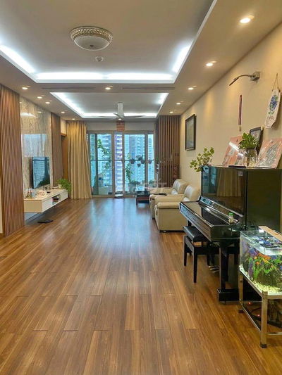 Bán chung cư Tòa tháp Thiên Nhiên Kỷ 127m2, 3 ngủ, 2 vs giá tốt