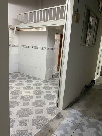 CHO THUÊ PHÒNG ĐẦU ĐƯỜNG C9 - C10 PHẠM HÙNG