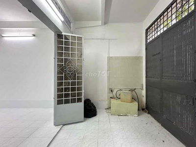 BÁN NHÀ 66M² THÍCH QUẢNG ĐỨC – P.5 PHÚ NHUẬN – HẺM 4M, 3PN – CHỈ 8.8 T