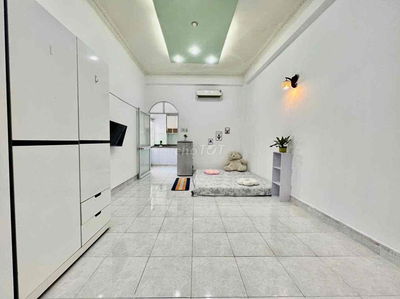 1 PHÒNG NGỦ TÁCH BẾP CỬA SỔ NGAY TRUNG TÂM QUẬN 10 GIÁ SIÊU TỐT