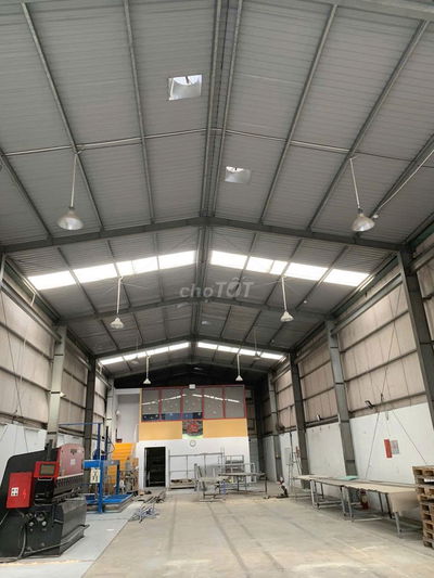 Cho thuê nhà xưởng 450m2 vừa hết hợp đồng tại đường hà huy giáp