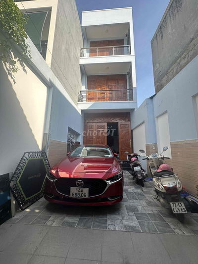 CẦN BÁN NHÀ 28 đường 3