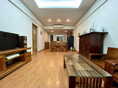 Hàng Hiếm! Việt Hưng 72m² – View Thoáng, Hướng Đẹp – Giá Chỉ hơn 5tỷ