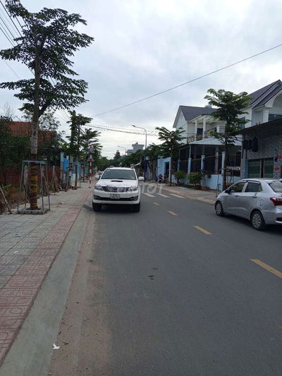 Nhà 1T1L Bình Nhâm 40