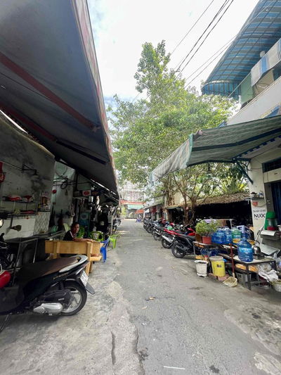 Luỹ Bán Bích Tân Phú Hẻm 6m - 13m Ko Lộ Giới Quy Hoạch - 2 Tỷ