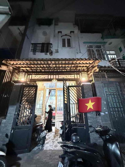 Nhà 4 tầng Phú Thọ Hòa – 50m² vuông vức – ô tô vào nhà –hẻm thông 7ty3