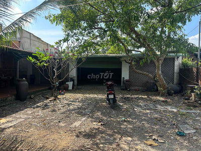 cho thuê đất nhà xưởng 470m2 P Tân Vạn