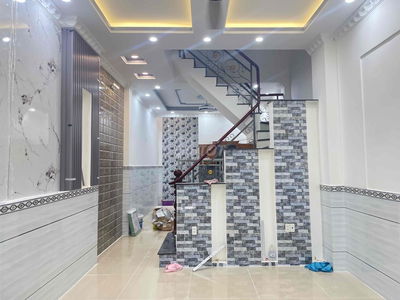 Bán nhà mặt tiền liên khu 16-18 Khu Tên Lửa 3.5 Tấm Dt 4x19m đẹp mới